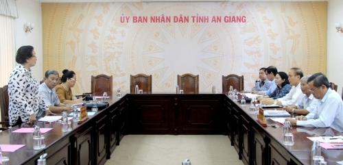 Tỉnh An Giang: Chung tay chăm sóc sức khỏe NCT