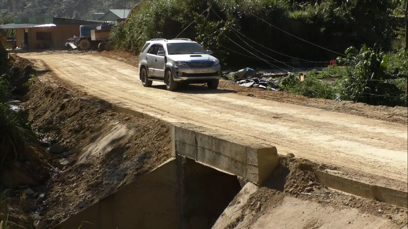 nhiều đọa đường đ&atilde; được thi c&ocirc;ng xong nhưng người d&acirc;n đang lo lắng về chất lượng c&ocirc;ng tr&igrave;nh c&oacute; đạt y&ecirc;u cầu như thiết kế.
