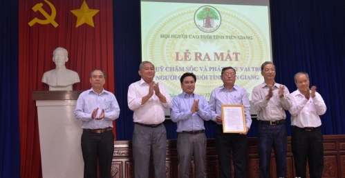 Tiền Giang: Ra mắt Quỹ Chăm sóc và Phát huy vai trò NCT