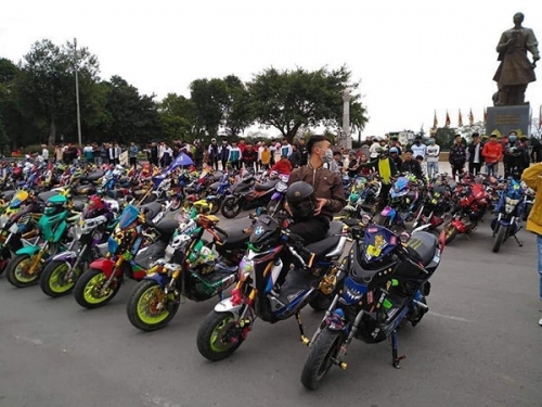 Xác minh xử lý nhóm học sinh Nam Định tổ chức 'off' hội xe điện trong dịp nghỉ học phòng COVID-19