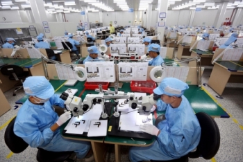 Tổ chức sản xuất, cơ cấu lại thị trường bù đắp giảm sút kinh tế do dịch bệnh