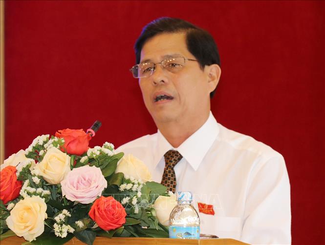 &Ocirc;ng Nguyễn Tấn Tu&acirc;n ph&aacute;t biểu nhận nhiệm vụ Chủ tịch Ủy ban nh&acirc;n d&acirc;n tỉnh Kh&aacute;nh H&ograve;a nhiệm kỳ 2016 - 2021. Ảnh: Ti&ecirc;n Minh/TTXVN