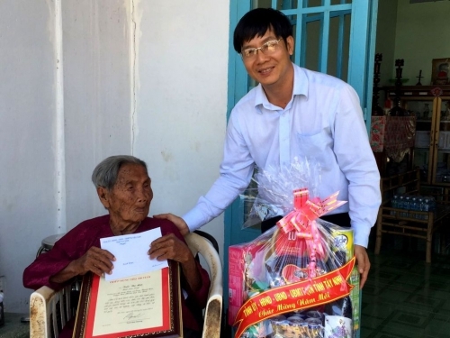 Tỉnh Tây Ninh: Bảo đảm chính sách cho người cao tuổi