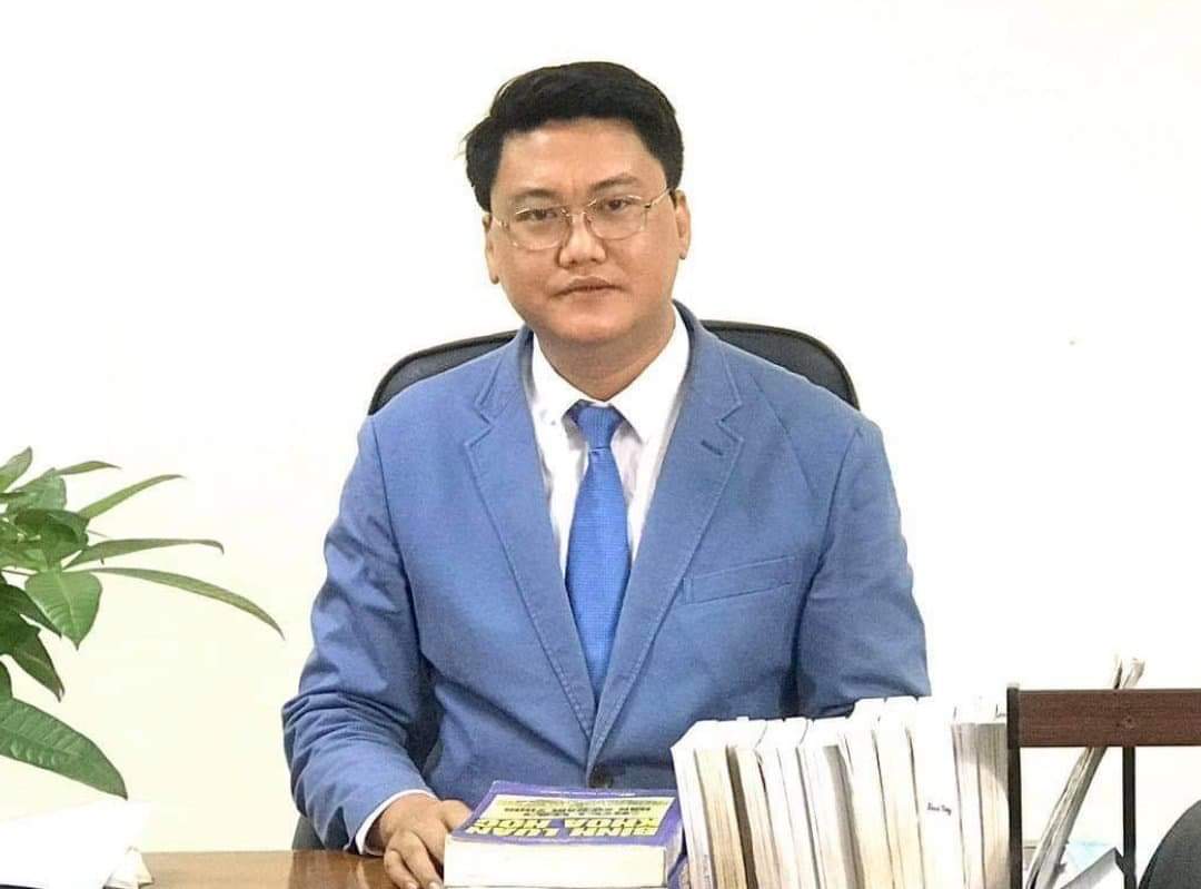 Luật sư Ho&agrave;ng T&ugrave;ng, Trưởng Văn ph&ograve;ng Luật sư Trung H&ograve;a