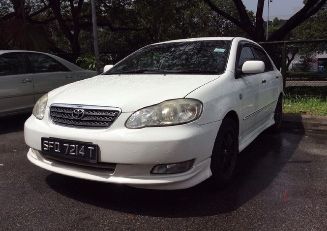 oyota Corolla Altis sản xuất từ năm 2004-2005 cũng bị triệu hồi. Ảnh: Zulfiqar Motors.