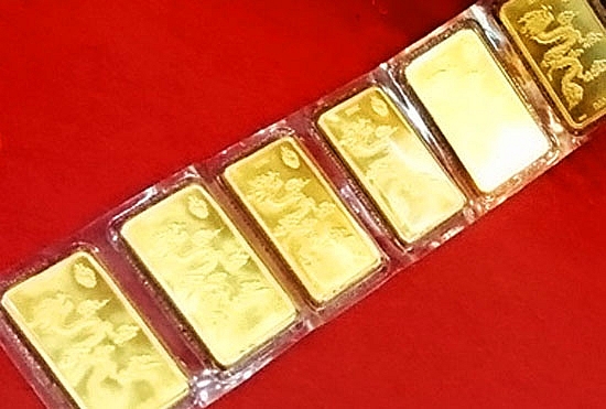 Gi&aacute; v&agrave;ng h&ocirc;m nay 3/3: Biến động kh&ocirc;n lường, v&agrave;ng SJC quay đầu giảm mạnh