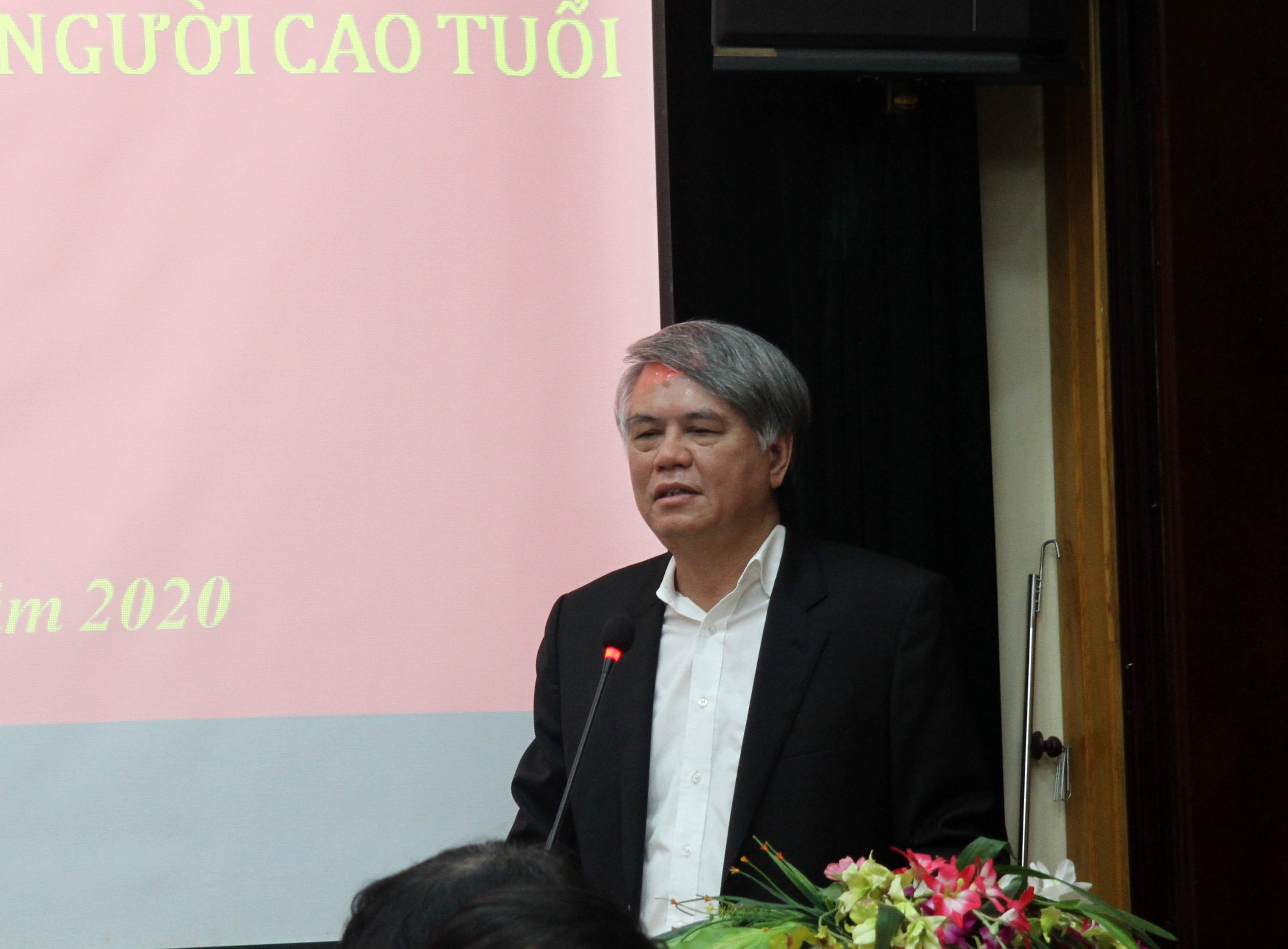 Tổng Bi&ecirc;n tập L&ecirc; Quang ph&aacute;t biểu