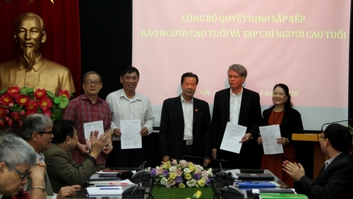 Công bố quyết định sắp xếp Báo Người cao tuổi và Tạp chí Người cao tuổi