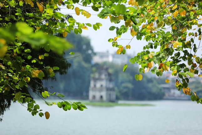 Thời tiết ng&agrave;y 6/3: Bắc Bộ ấm l&ecirc;n, giảm mưa trưa chiều hửng nắng