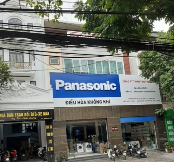 Rơi từ tầng 13 chung cư xuống đất, nam thanh niên tử vong