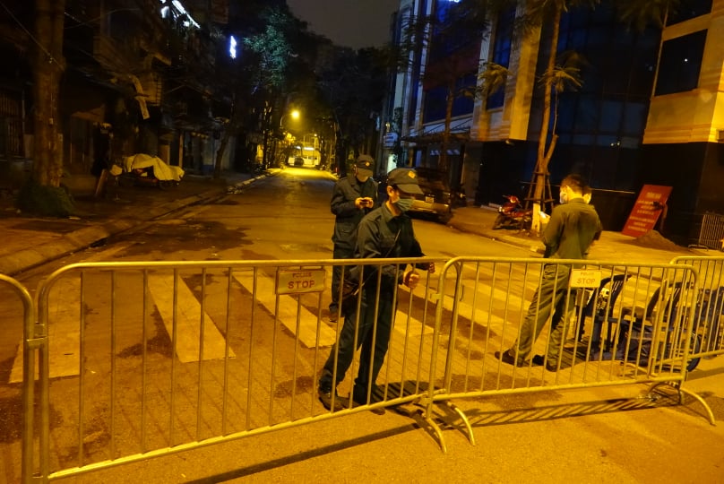 Phát hiện trường hợp đầu tiên dương tính với COVID-19 tại Hà Nội, là ca thứ 17 tại Việt Nam