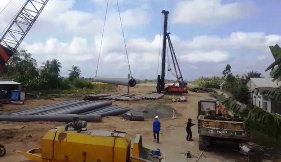 Thủ tướng Chính phủ kiểm tra Dự án cao tốc Trung Lương - Mỹ Thuận