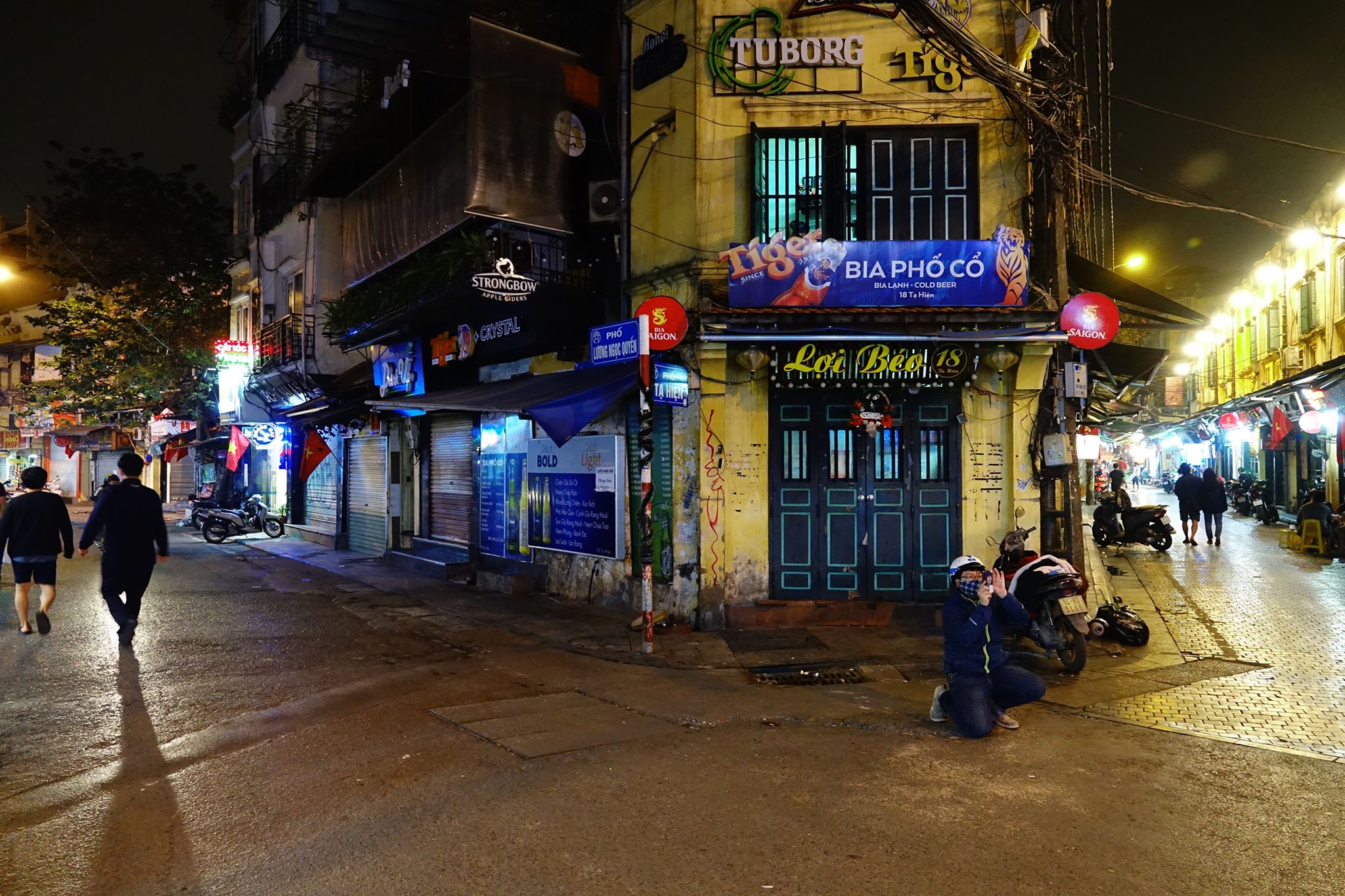 Đêm phố cổ giữa mùa Covid -19