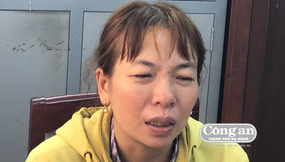 Sương tại trụ sở c&ocirc;ng an.