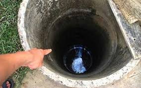 Rơi xuống giếng, một cụ ông tử vong