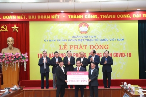 Agribank ủng hộ 10 tỷ đồng chung tay phòng chống dịch Covid-19