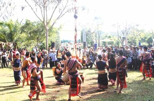 Tháng Ba nhớ Tây Nguyên