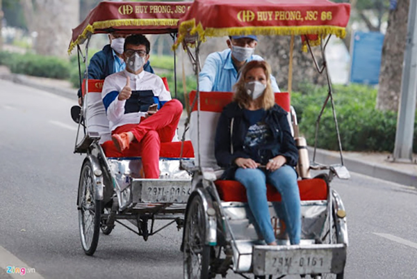 Xử nghi&ecirc;m mọi h&agrave;nh vi kỳ thị du kh&aacute;ch nước ngo&agrave;i. Ảnh: Zing.vn