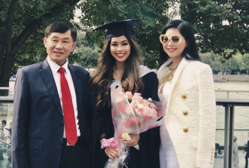 Gia đình doanh nhân Johnathan Hạnh Nguyễn đóng góp 6 tỷ đồng chống dịch Covid-19