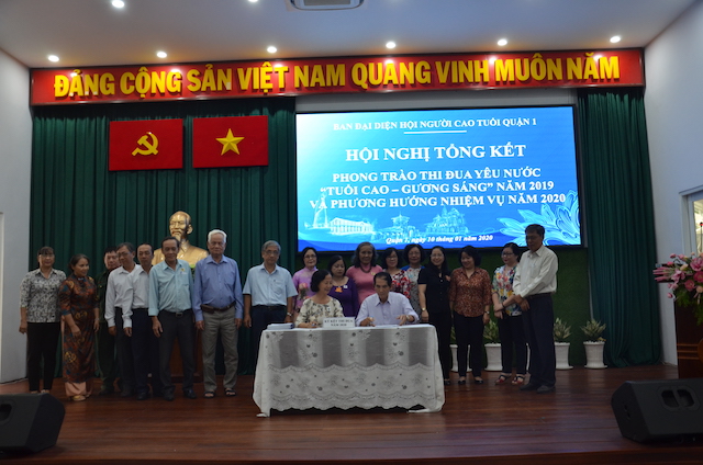 Hội NCT 10 phường k&iacute; kết giao ước thi đua năm 2020