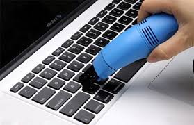 Cách tiêu diệt vi khuẩn và mầm bệnh trên bàn phím máy tính hiệu quả nhất
