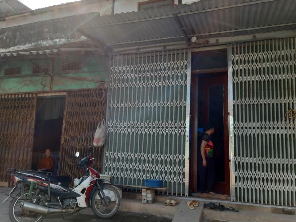 Nh&agrave; ki ốt ở phố chợ T&acirc;n Quang