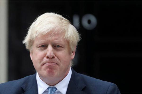 Thủ tướng Anh Boris Johnson dương tính với Covid-19