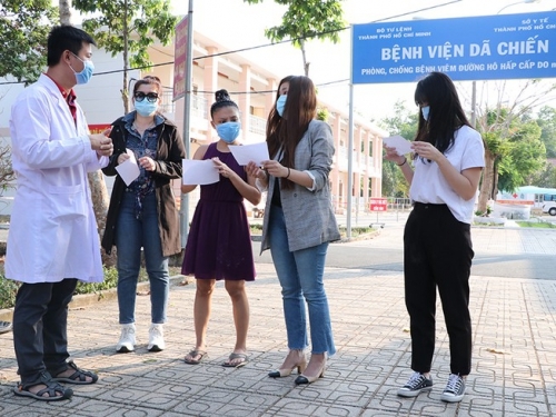 Nóng: 65 ca âm tính lần 1 với COVID-19, hơn 5.000 mẫu xét nghiệm tại BV Bạch Mai âm tính với COVID-19