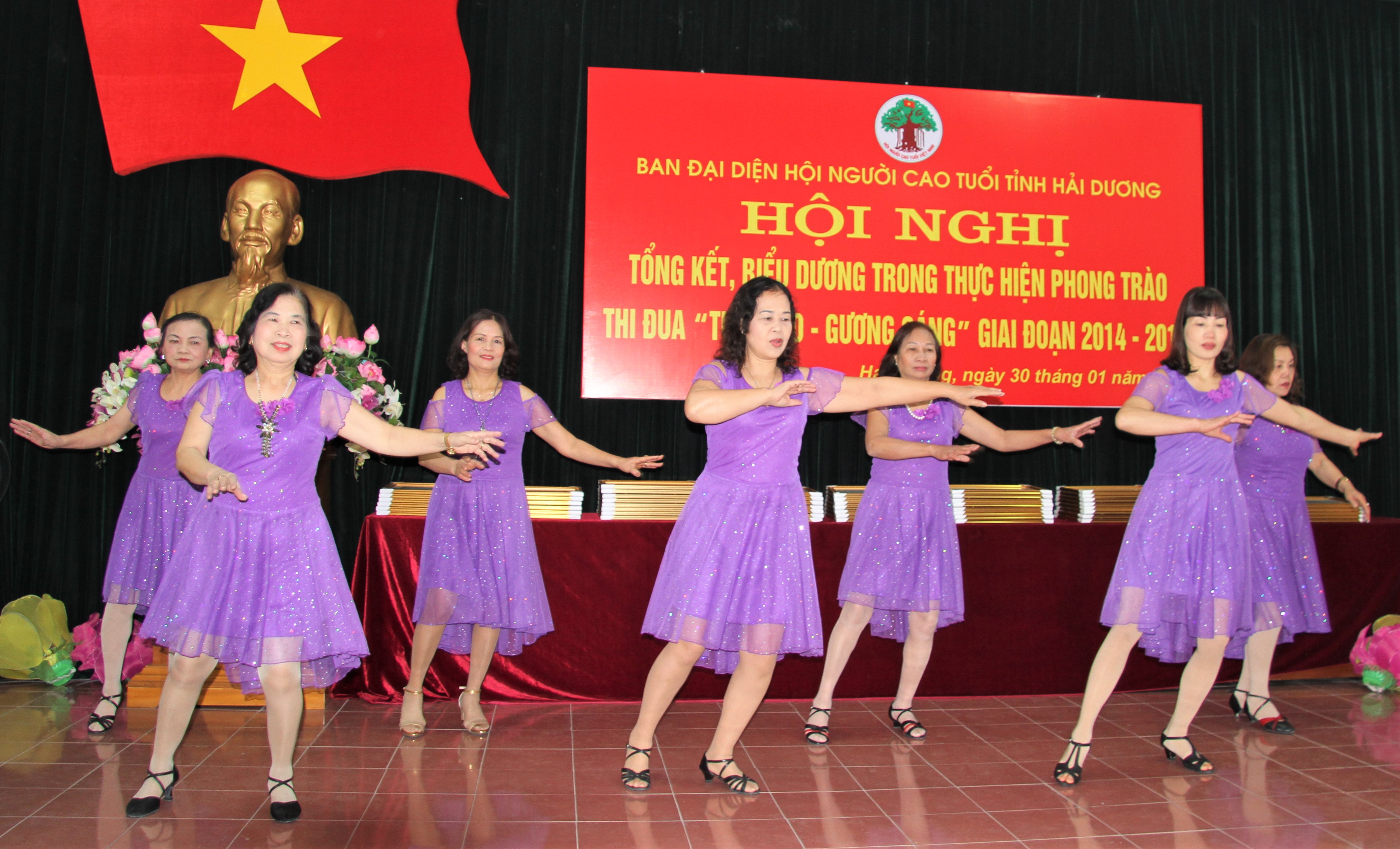 Tiết mục khi&ecirc;u vũ thể thao của NCT tỉnh Hải Dương