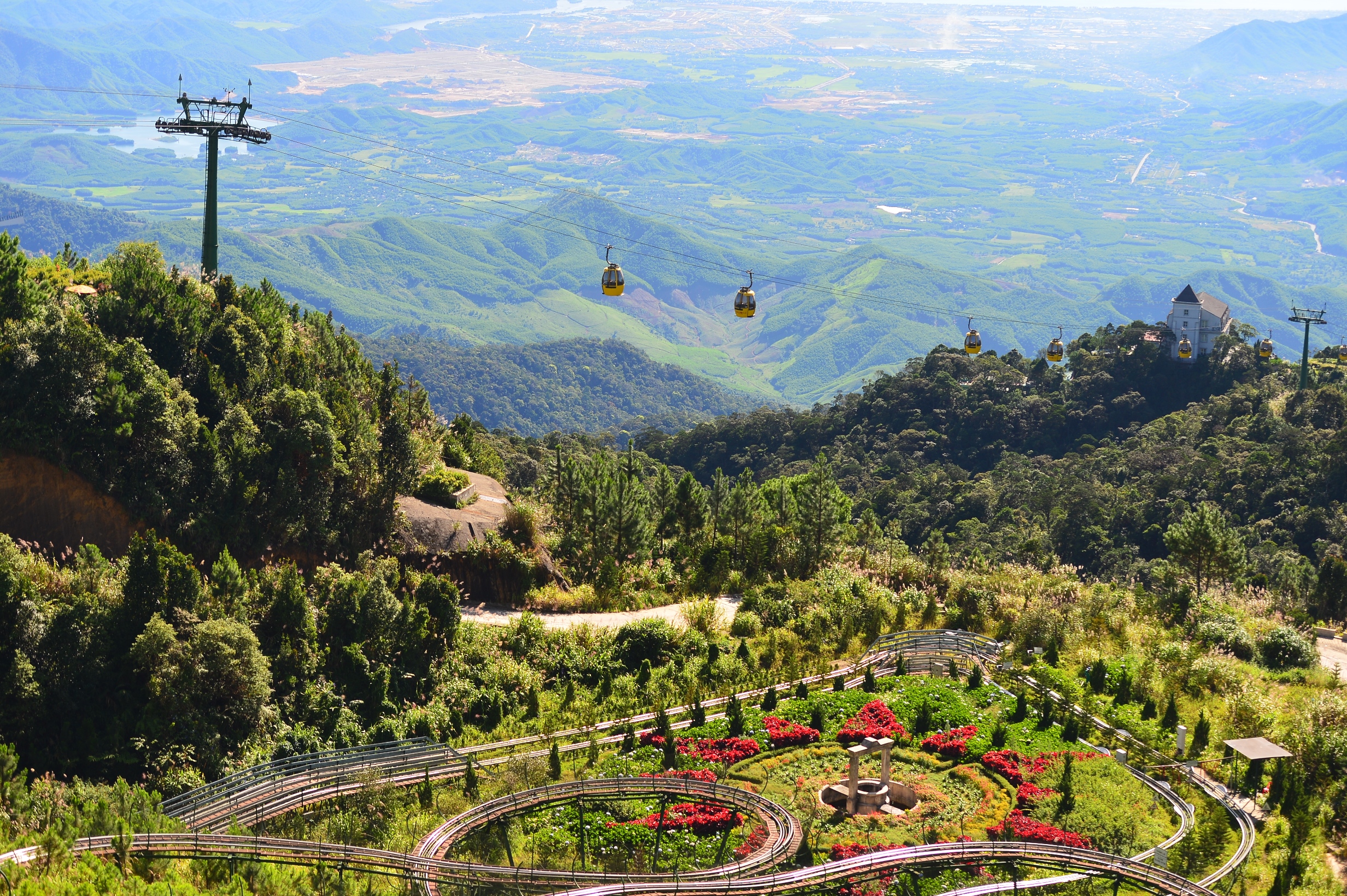 Cựu Giám đốc Bà Nà kể về “chiến dịch” mở lối xây cáp treo đầu tiên trên đỉnh Bà Nà