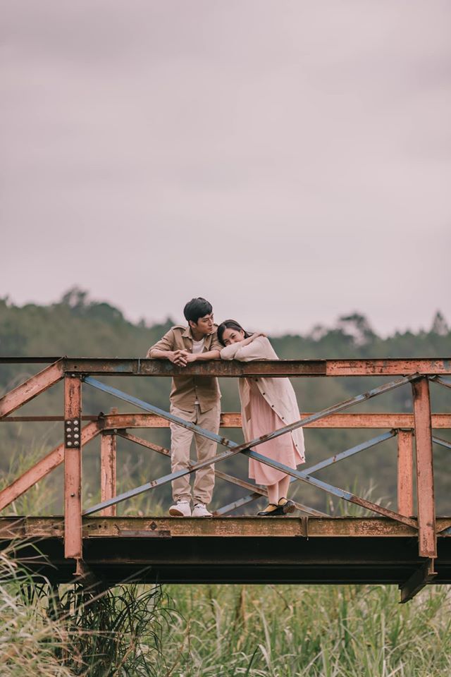 MV kể về một c&acirc;u chuyện t&igrave;nh buồn đang đứng top hot trend tr&ecirc;n Youtube