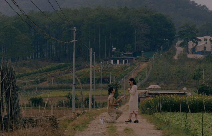 MV g&acirc;y ấn tượng với những t&igrave;nh cảm trong s&aacute;ng, khu&ocirc;n h&igrave;nh đẹp của diễn vi&ecirc;n v&agrave; của Đ&agrave; Lạt