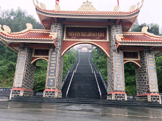 Linh thiêng vùng đất Hàm Rồng