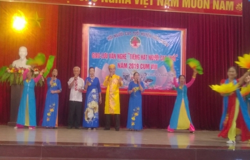 Chủ tịch Hội đa tài