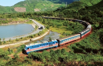 Tàu Thống Nhất tuyến Hà Nội - TP Hồ Chí Minh sẽ lăn bánh trở lại từ 30/4?