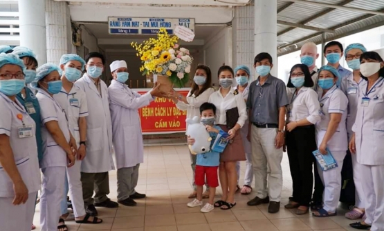 B&eacute; 6 tuổi mắc Covid-19 được c&ocirc;ng bố khỏi bệnh, cả nước c&oacute; 223 ca khỏi
