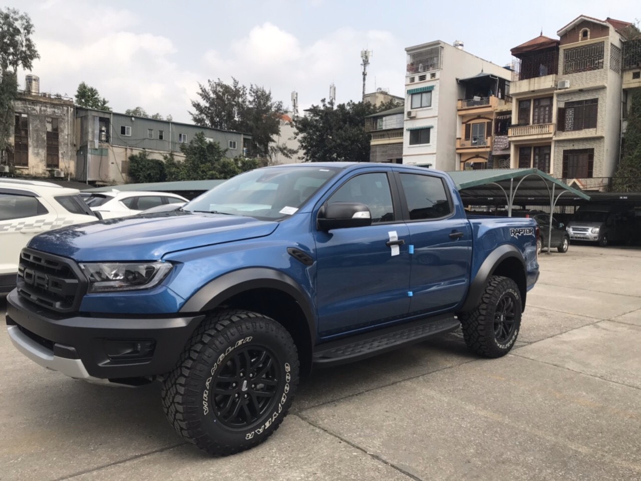 Ford Ranger Raptor l&agrave; một trong những mẫu xe thuộc diện triệu hồi. (Ảnh: Q.H)