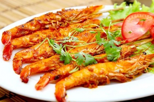 Cách làm tôm nướng muối ớt ngọt ngon đơn giản tại nhà