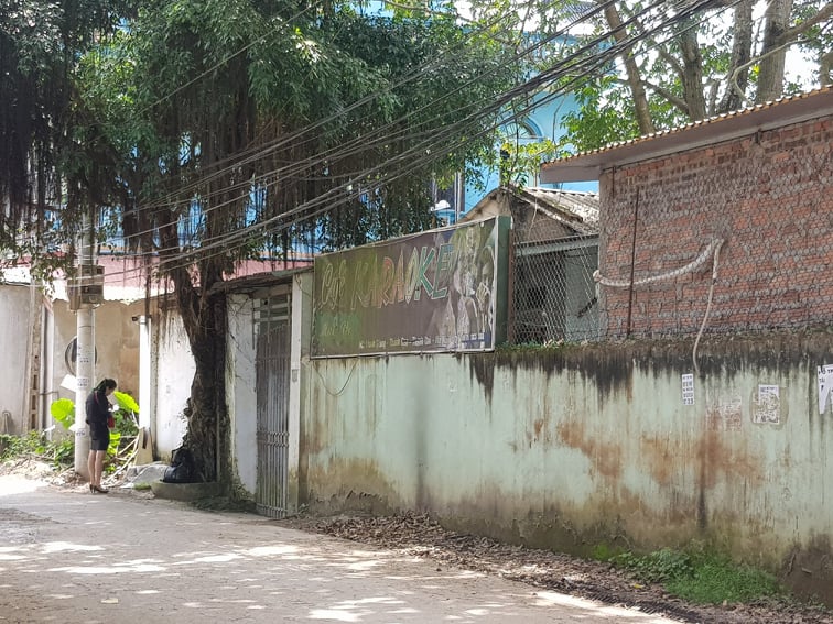 Qu&aacute;n Karraoke Mai Về