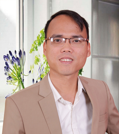 Anh Kiều Trường L&acirc;m, người đưa ra &ldquo;Bộ chữ Việt song song 4.0&rdquo;, cũng bị dư luận l&ecirc;n &aacute;n