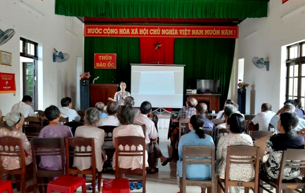 Truyền th&ocirc;ng chăm s&oacute;c sức khỏe cho NCT TP Hội An, tỉnh Quảng Nam.