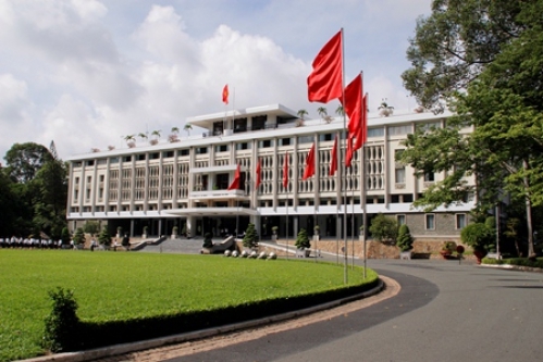 Dự báo thời tiết ngày mai 30/4: Ba miền ngày nắng ráo, Miền Nam có nơi nắng nóng