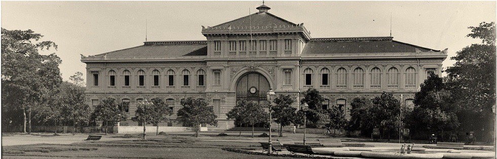 Bằng c&aacute;ch n&agrave;y, những vị kh&aacute;ch nghỉ ch&acirc;n tại Vinpearl Luxury Landmark 81 c&oacute; cơ hội được chi&ecirc;m ngưỡng một trong những bộ sưu tập ảnh k&igrave; c&ocirc;ng nhất về một thời phồn hoa của H&ograve;n ngọc Viễn Đ&ocirc;ng, được mang về trưng b&agrave;y, cất giữ trong một S&agrave;i G&ograve;n mới hiện đại.