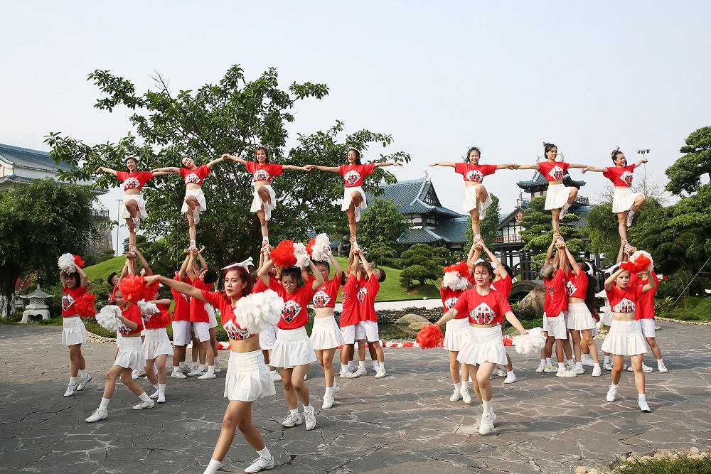 Công viên Sun World náo nhiệt trong vòng bán kết Flashmob