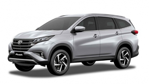 Toyota Rush giảm giá, gây sức ép cho Mitsubishi Expander