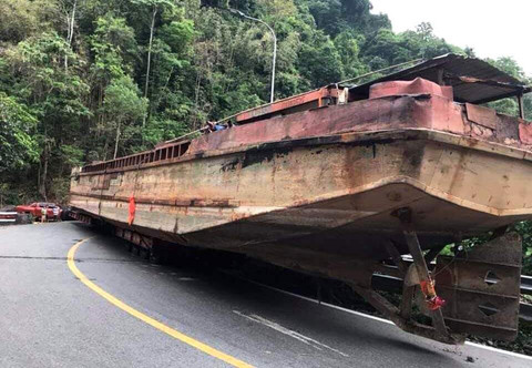 Phạt 90 triệu vụ chở 