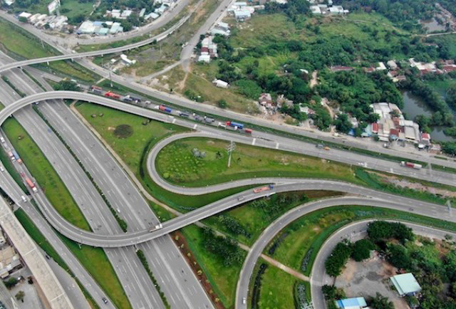 Hội nghị Di&ecirc;n hồng lần thứ 4 v&agrave; quyết t&acirc;m hỗ trợ doanh nghiệp từ Ch&iacute;nh phủ