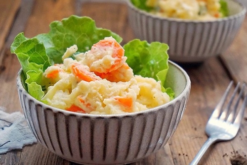 Cách làm salad khoai tây thanh mát cho ngày nắng nóng