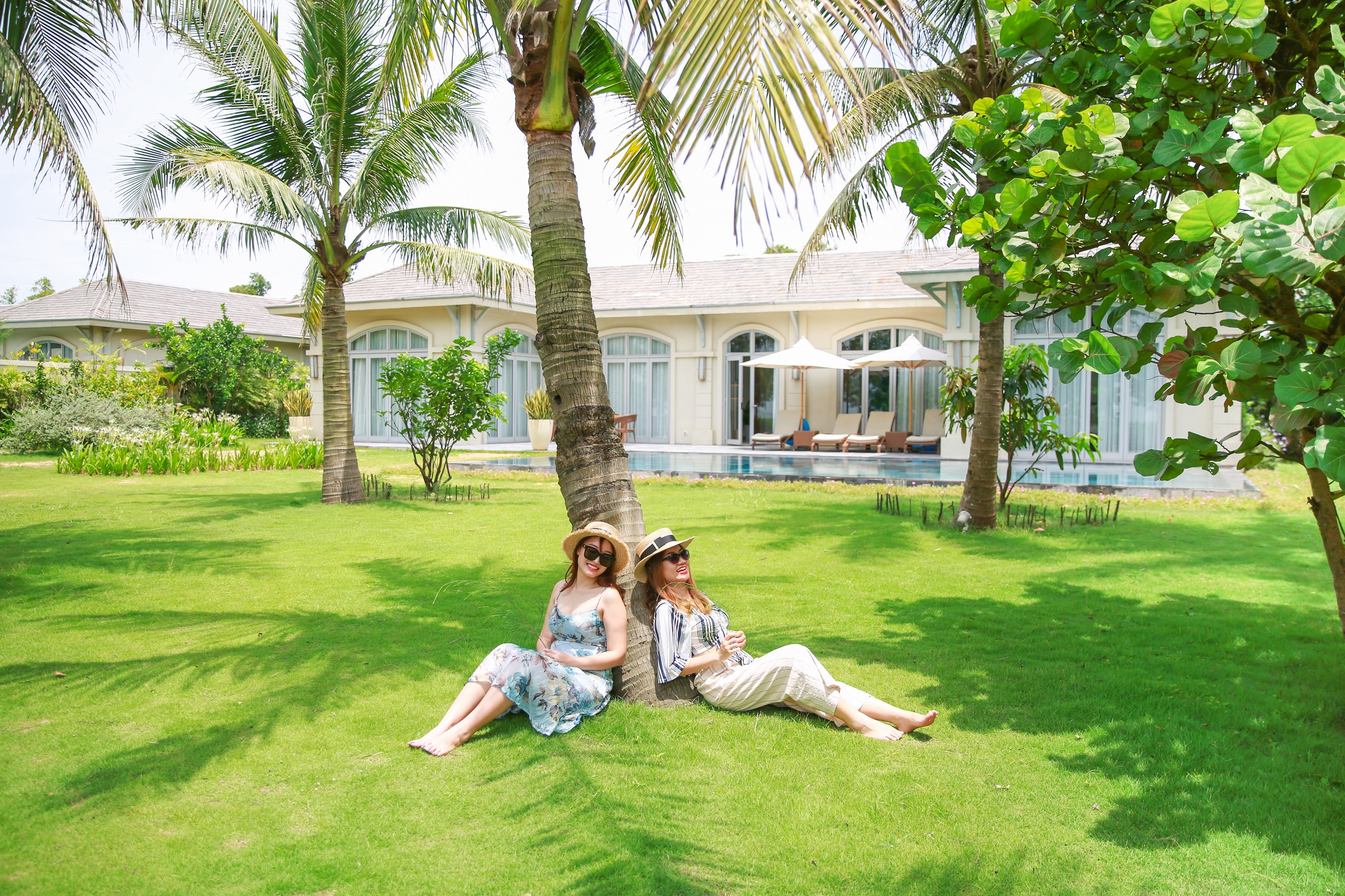 Khu resort gần biển thơ mộng v&agrave; thanh b&igrave;nh trong một ng&agrave;y đầu h&egrave; (Ảnh: Thanh Huyền)