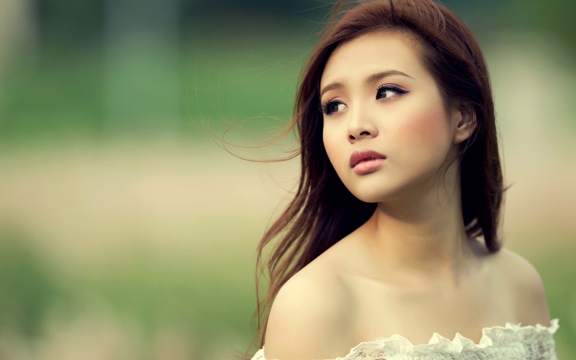 Tử vi thứ Năm ngày 14/5 của bạn: Tỵ dễ hồ đồ, Mão quý nhân giải nguy